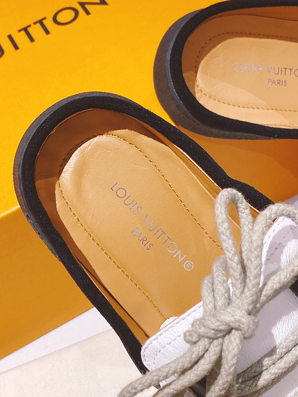 Louis Vuitton shoes Style 327 - logo and branding close-up