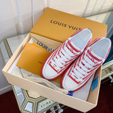 Close-up detail view of Louis Vuitton luxury piece style No.087