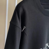 Three-quarter angle view of Givenchy luxury piece style No.172