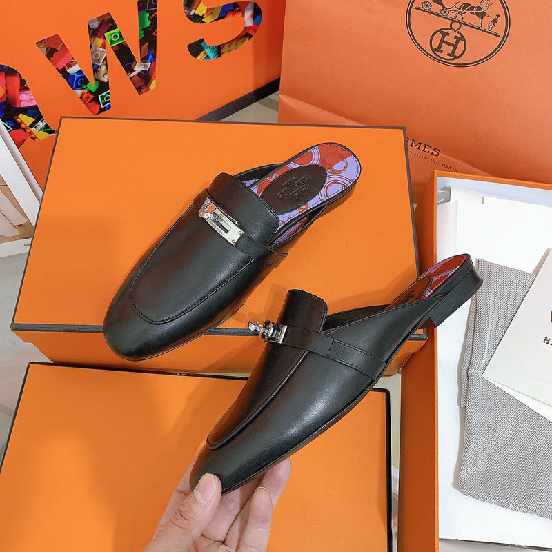 Hermes shoes Style 354 - true-to-life color detail