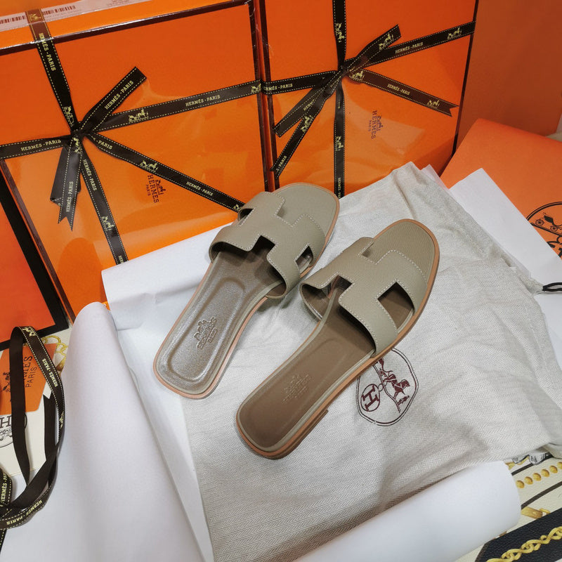 Hermes sandals Style 107 - close-up of elevated everyday design