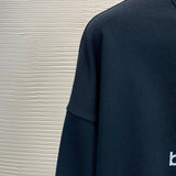 Styling view of Balenciaga luxury piece style No.189