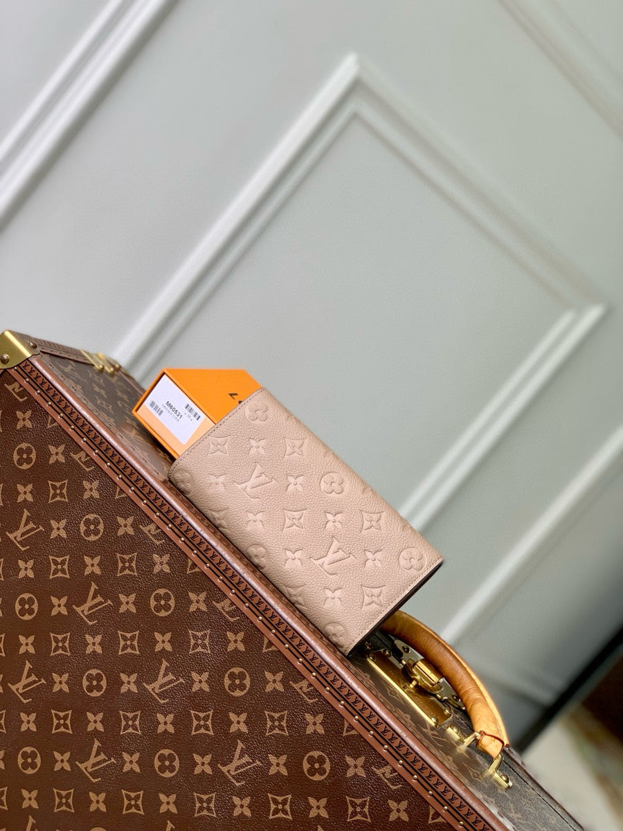 Louis Vuitton Wallets- Louis Vuitton Lou Sarah Wallet Compact Luxury Card Wallet