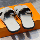 Hermès Nude Bow-Detail Flats - Heel Detail View