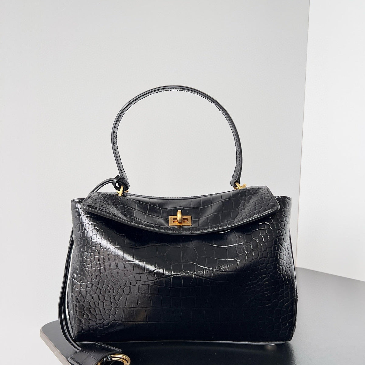 Bags- Bal Small Rodeo Bag Elegant Everyday Designer Handbag