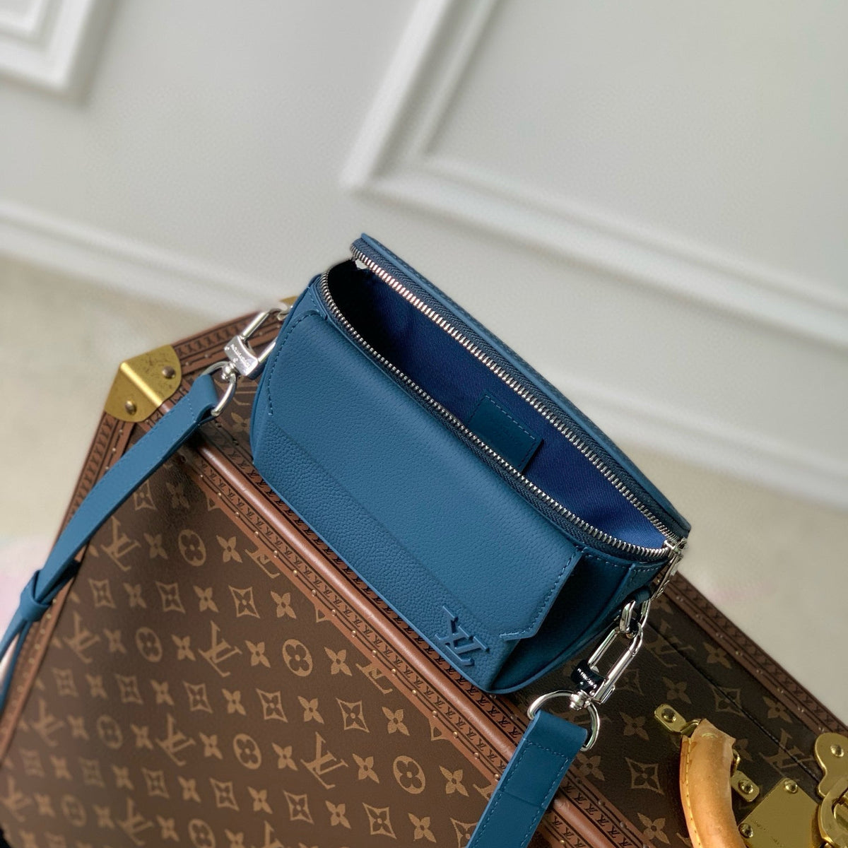 Louis Vuitton Wallets- Louis Vuitton Lou Pilot Wearable Wallet Elegant Everyday Leather Wallet