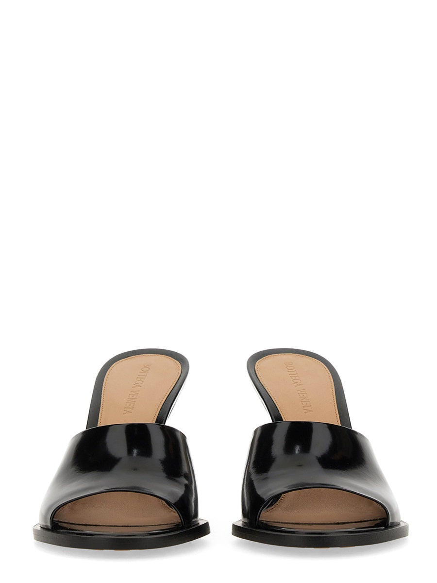 Bottega Veneta pumps side profile designer luxury fashion