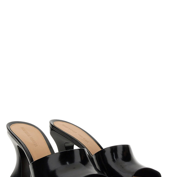 Bottega Veneta pumps luxury designer piece front view