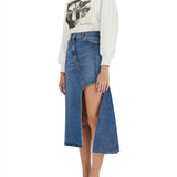 Alexander McQueen premium sweaters & pullovers detail and craftsmanship close-up