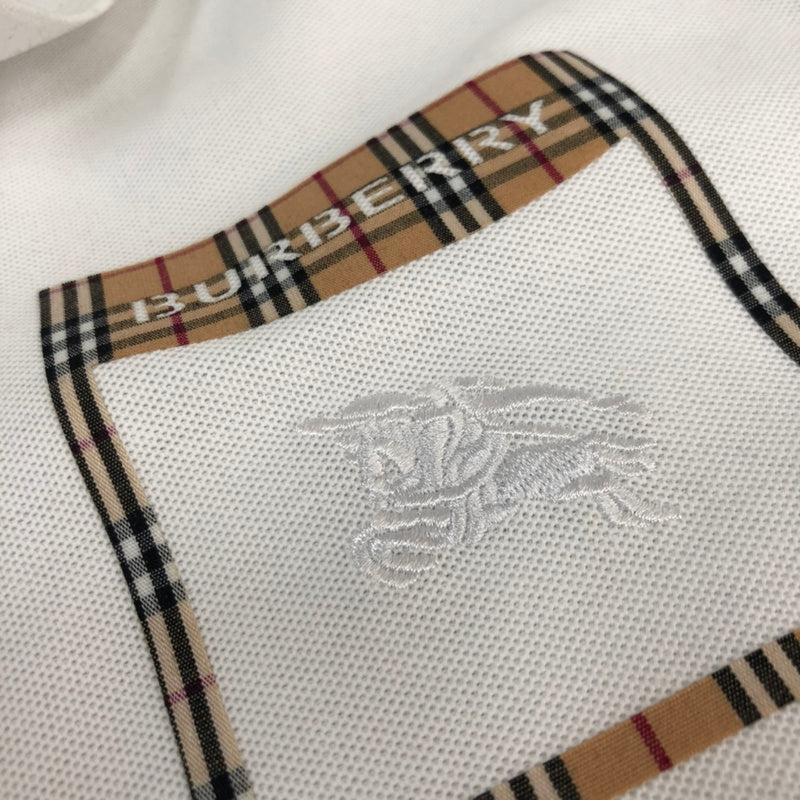 Texture and finish detail of Burberry luxury piece style No.164
