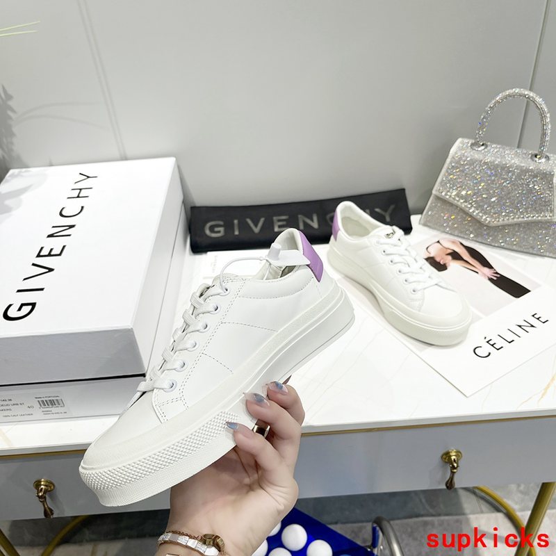Givenchy Chocolate Brown Low-Top Sneakers - Sole Detail View