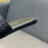 Hermes shoes Style 015 - top view showing design