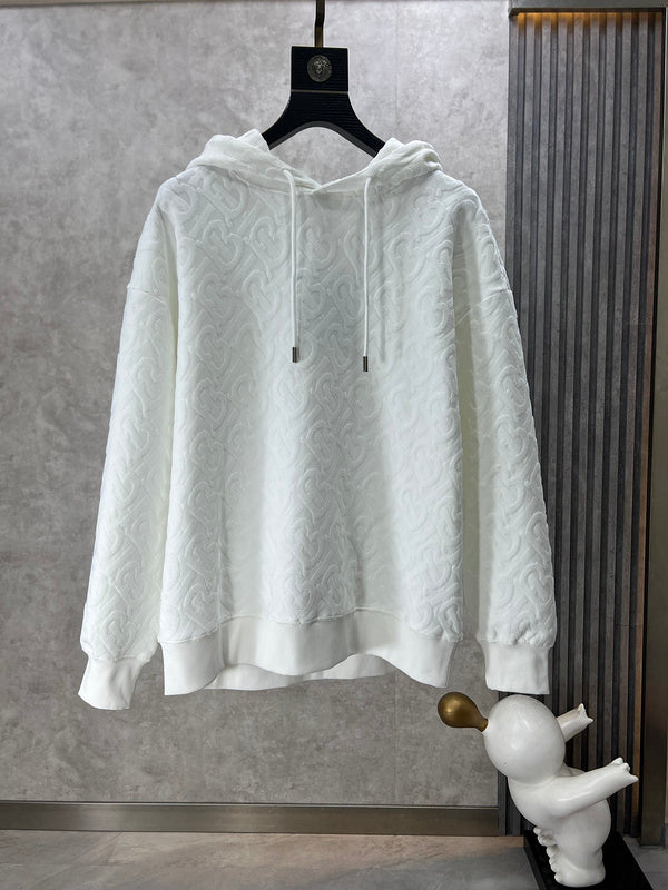 Front view of Burberry luxury piece style No.339