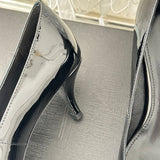 Three-quarter angle view of Saint Laurent luxury piece style No.010