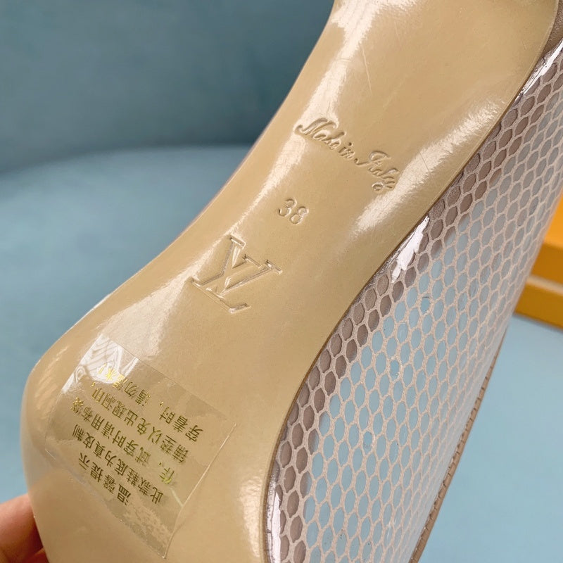 Louis Vuitton Tan Low-Top Sneakers - Angled View