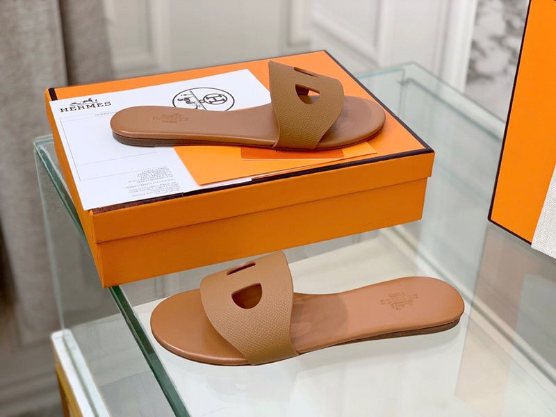 Hermès Nude Classic Ballet Flats - Lifestyle Styling Shot