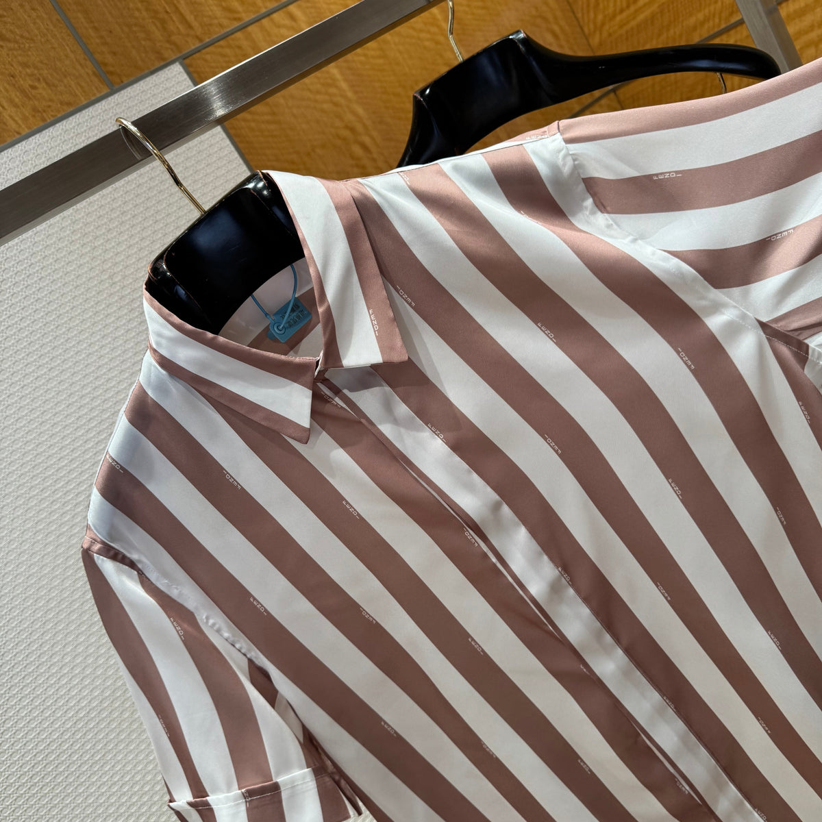 Tops- Fen Shirt Elegant Everyday Designer Top
