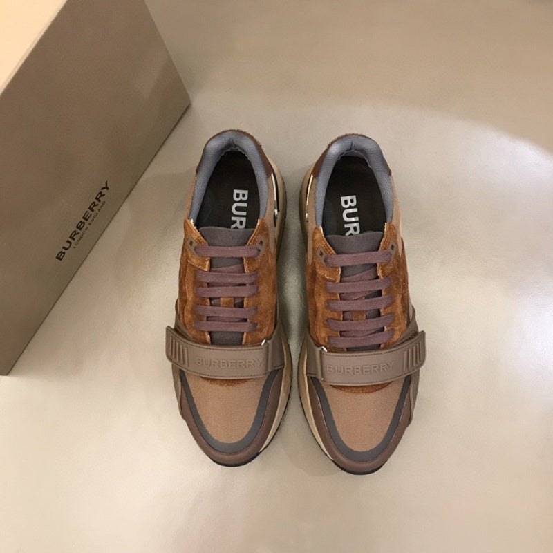 Burberry shoes Style 113 - logo and branding close-up