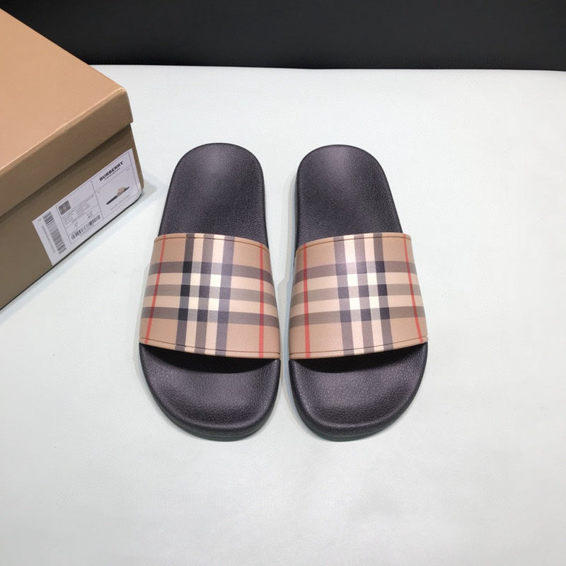 Burberry shoes Style 236 - logo and branding close-up