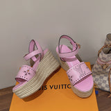 Louis Vuitton shoes Style 356 - true-to-life color detail (alternate angle)