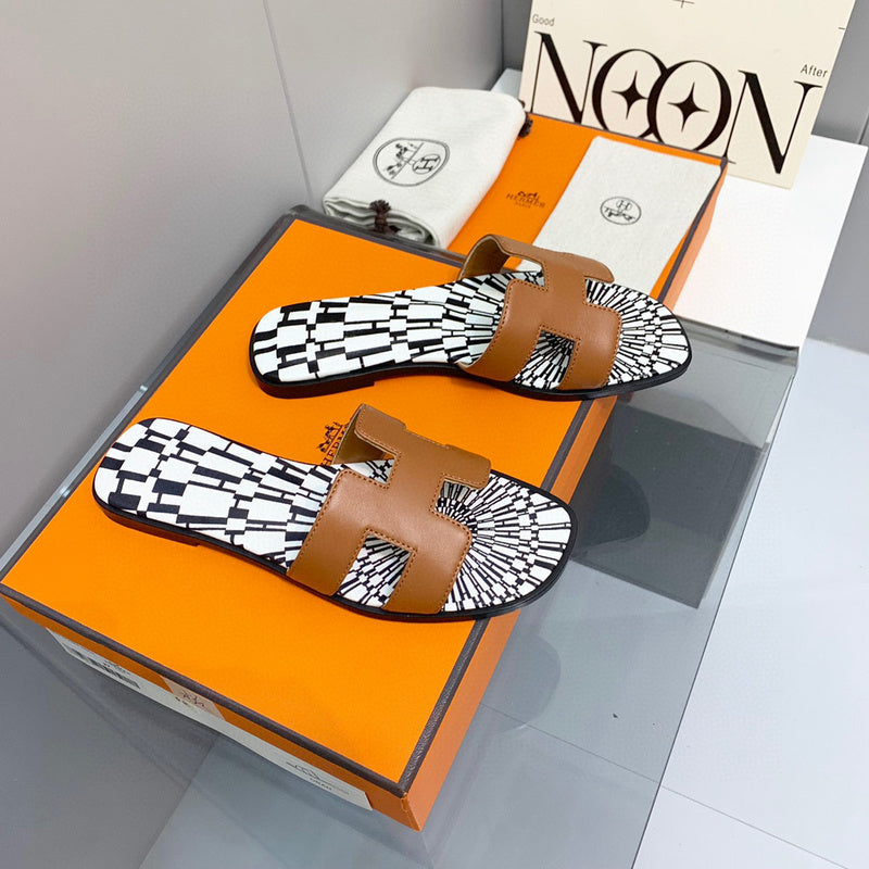 Hermes sandals Style 189 - sole and craftsmanship detail