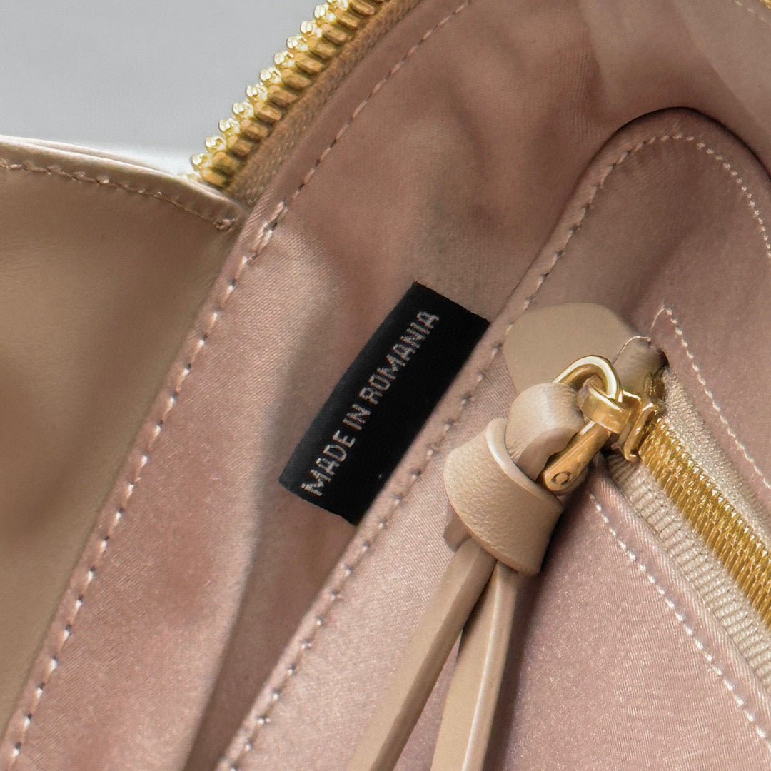 Bags- Miu M Arcadie Bag Elegant Everyday Designer Handbag