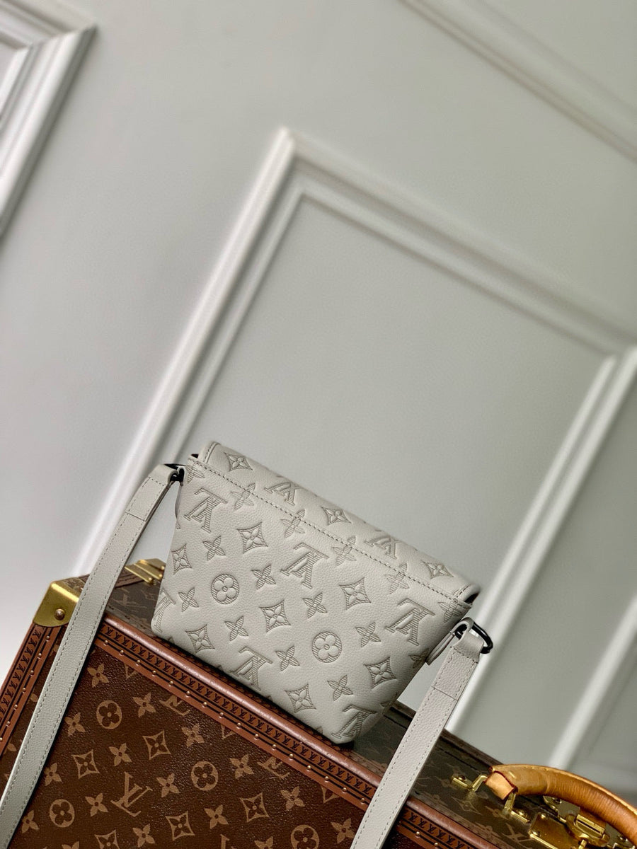 Louis Vuitton Wallets- Louis Vuitton Lou Pulse Wearable Wallet Compact Luxury Card Wallet