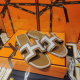 Hermes sandals Style 043 - packaging and accessories