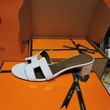 Hermès Tan Gladiator Sandals - Toe Detail View