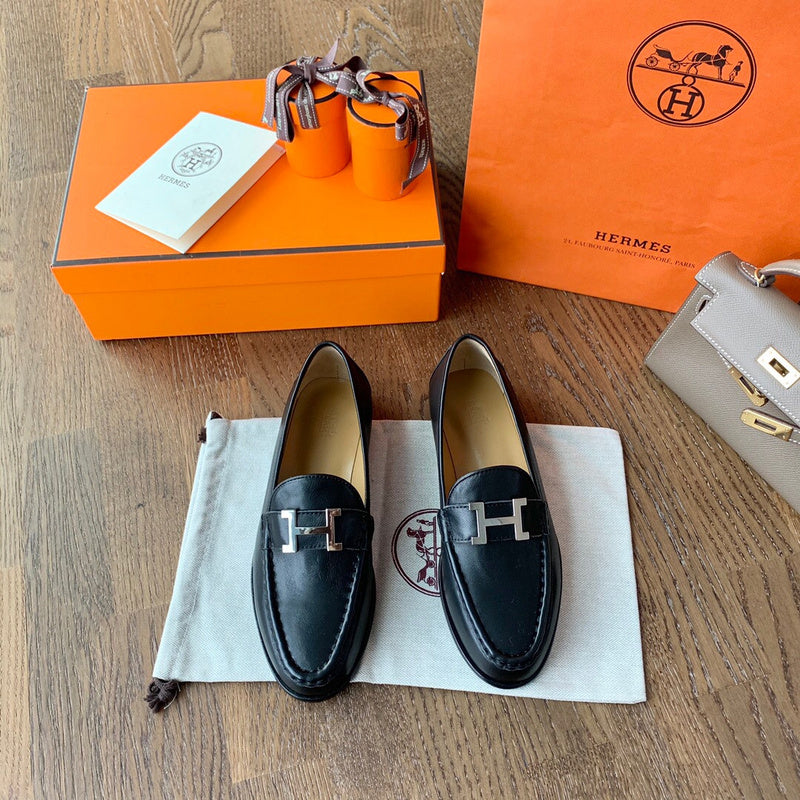 Hermes shoes Style 334 - side profile detail