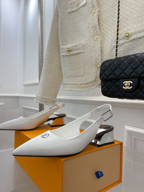 Louis Vuitton shoes Style 427 - top view showing design (alternate angle)
