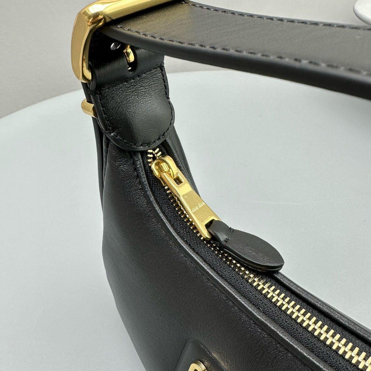 Bags- Miu M Leather Hobo Bag Elegant Everyday Designer Handbag