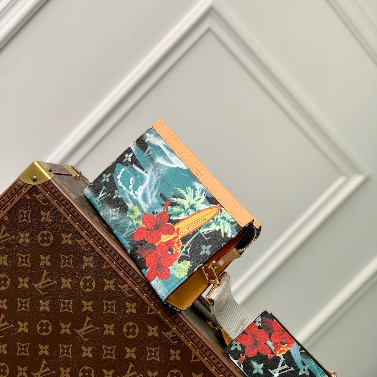 Louis Vuitton Wallets- Louis Vuitton Lou Gaston Wearable Wallet Compact Luxury Card Wallet