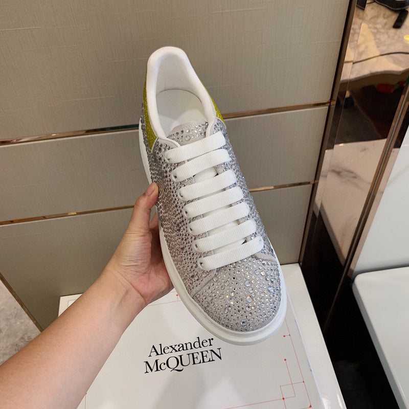 Alexander McQueen shoes Style 327 - packaging and accessories