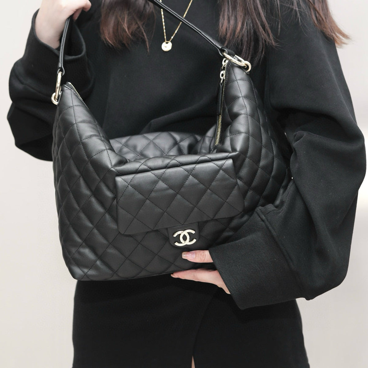 Front view of Chanel 23B Maxi Hobo Bag premium bag