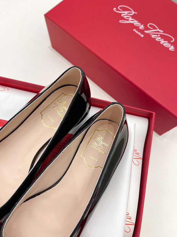 Roger Vivier shoes front view designer style