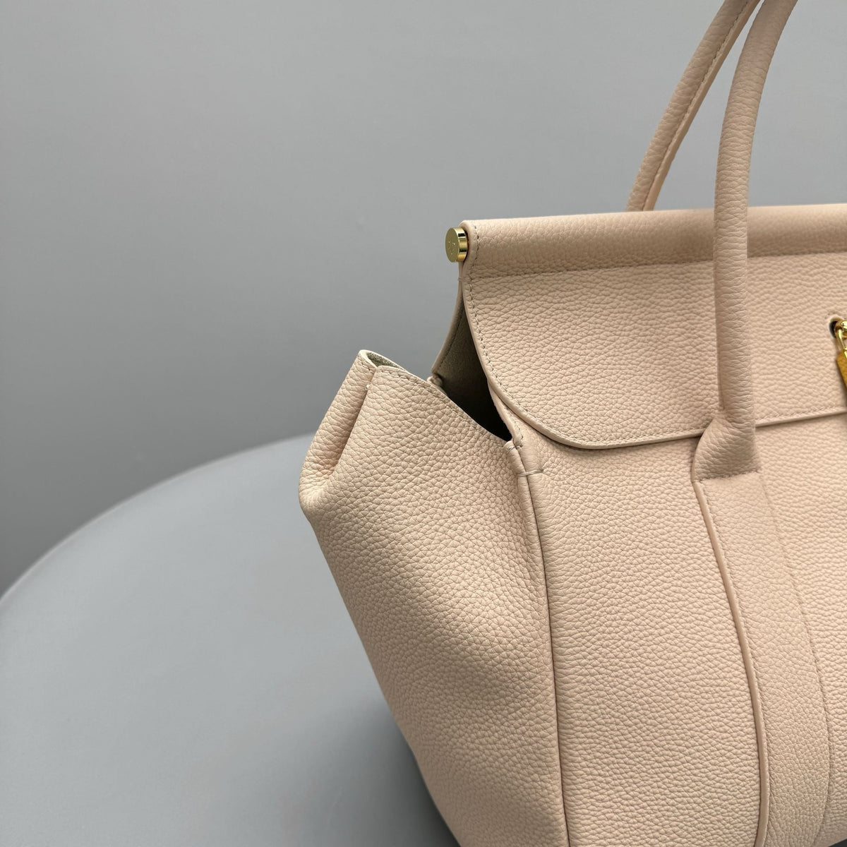 Bags- Loro P Loom Bag L32 Elegant Everyday Designer Handbag