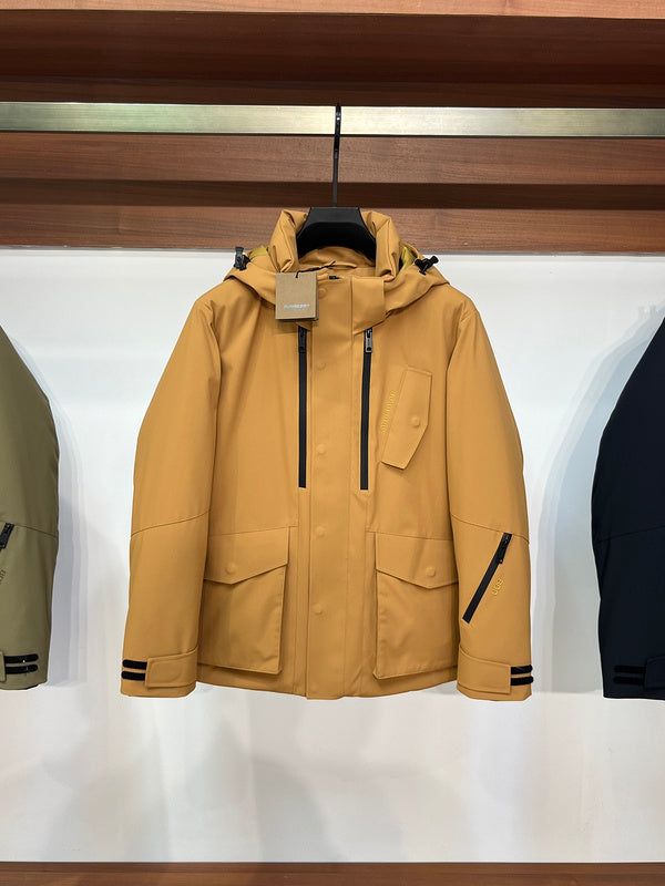 Three-quarter angle view of Burberry luxury piece style No.304