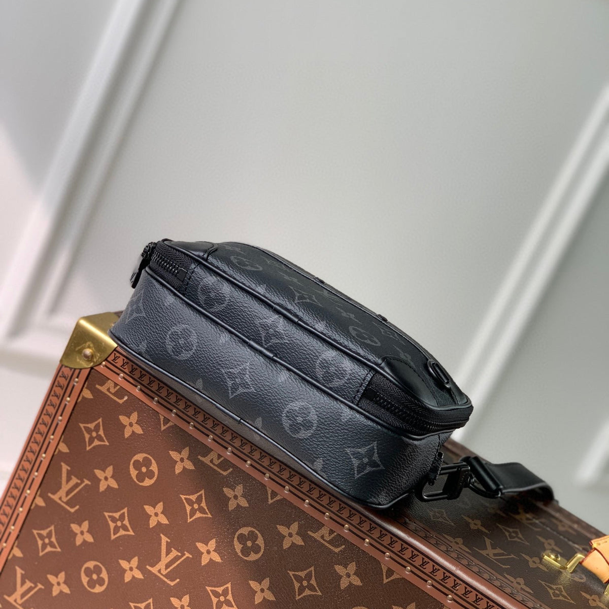 Louis Vuitton Wallets- Louis Vuitton Lou Alpha Wearable Wallet Compact Luxury Card Wallet