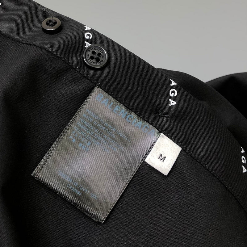 Texture and finish detail of Balenciaga luxury piece style No.381
