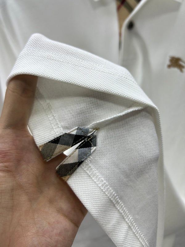 Front view of Burberry luxury piece style No.390