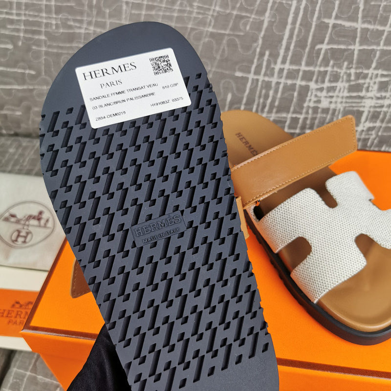 Hermes sandals Style 106 - logo and branding close-up
