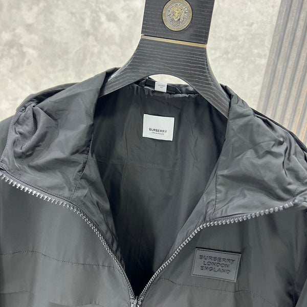Back view of Burberry luxury piece style No.542