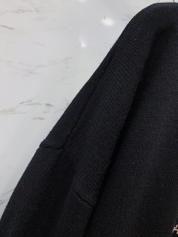 Three-quarter angle view of Balenciaga luxury piece style No.061