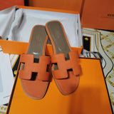 Hermes sandals Style 086 - sole and craftsmanship detail