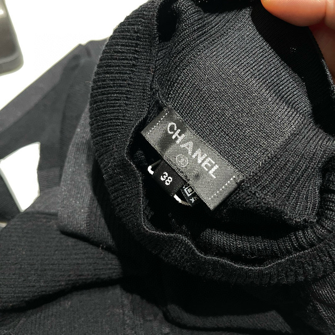 Front view of Chanel Turtleneck premium piece