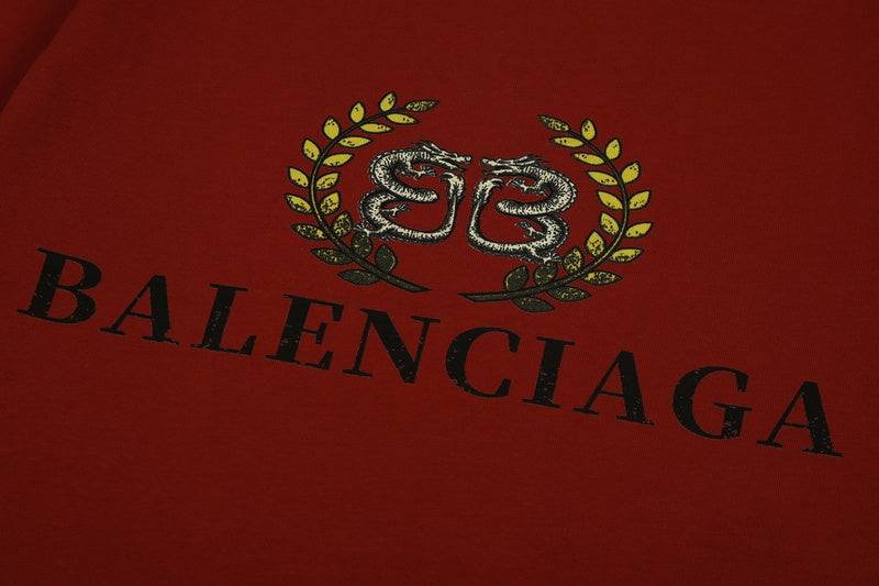 Side profile view of Balenciaga luxury piece style No.089