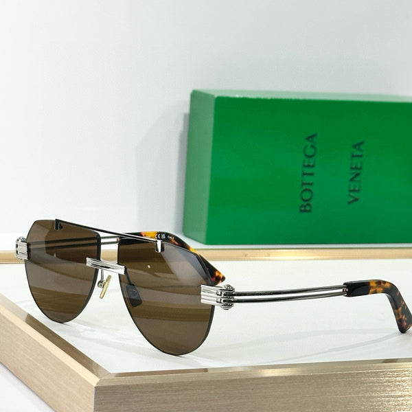Front view of Bottega Veneta Sunglasses premium piece