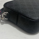 Gucci designer Pouch – versatile styling for luxury fashion wardrobe