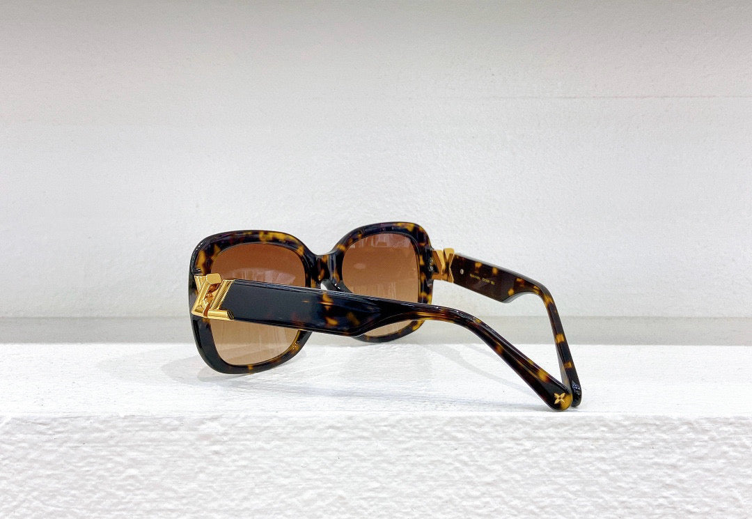 Louis Vuitton Sunglasses- Louis Vuitton Lou Sunglasses Premium Fashion Designer Sunglasses
